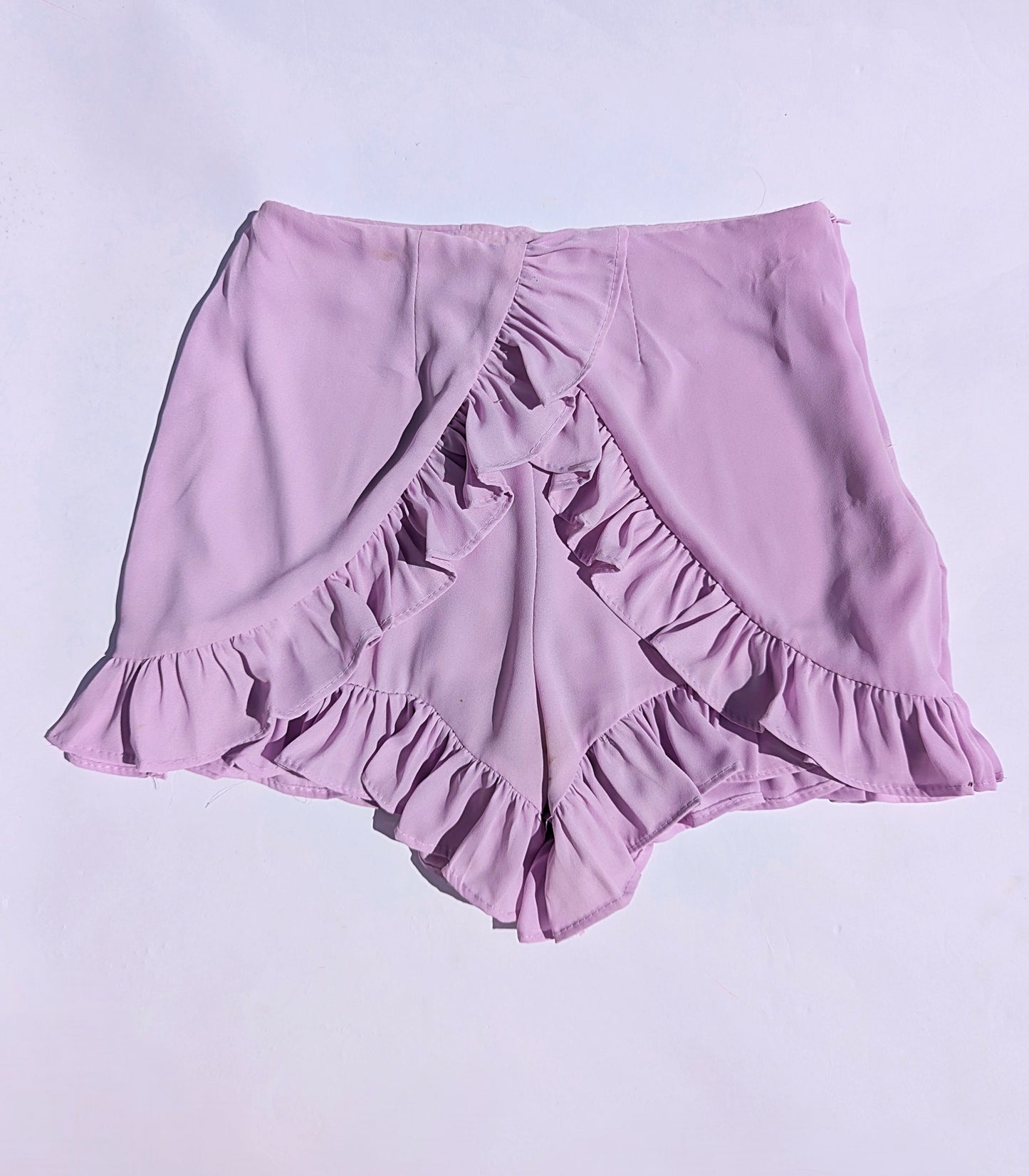 Lyra Shorts – Frill Hem Boho Shorts in Lilac